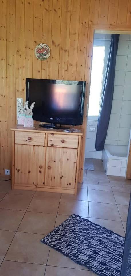 Bungalowvermietung Am Rheinsberger See מראה חיצוני תמונה