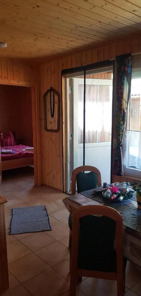 Bungalowvermietung Am Rheinsberger See מראה חיצוני תמונה